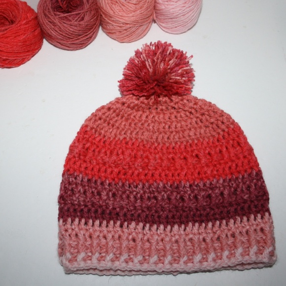 Vintagejelyfish Accessories - Beautiful Handmade Beanie with pom pom Wool Beanie